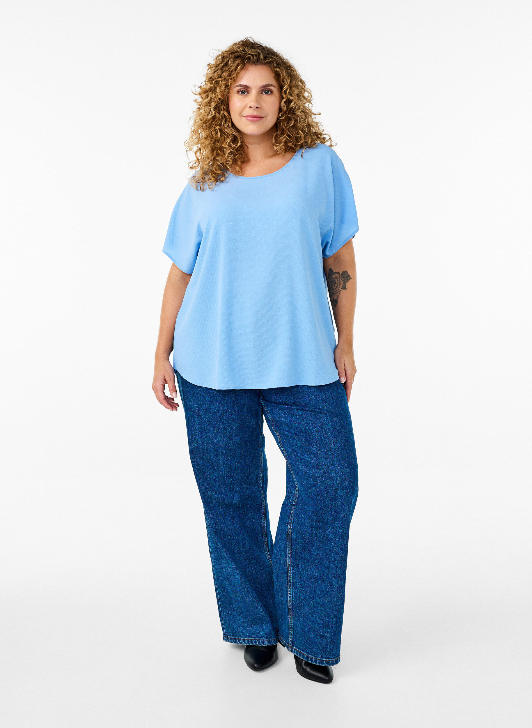 Zizzifashion Blouse with short sleeves and a round neckline, Light Blue, Model image number 1