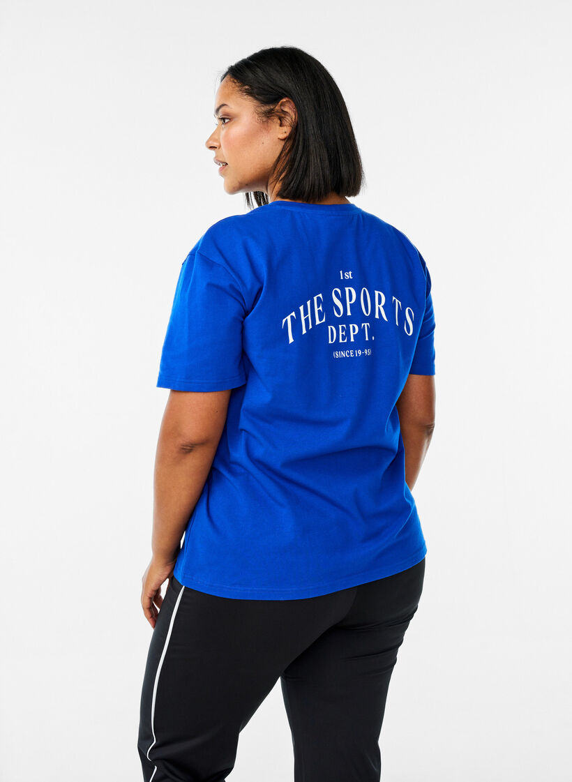 Sporty T-shirt in organic cotton, Blue, Model image number 2