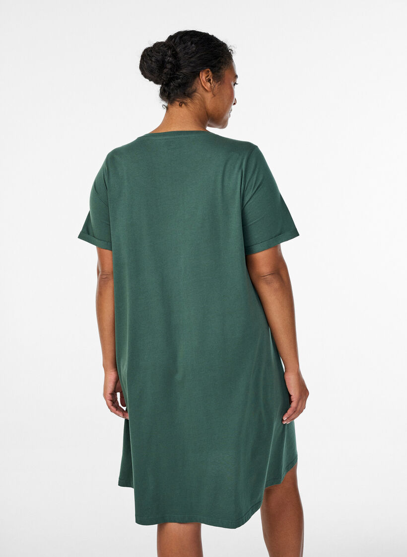 Short-sleeved nightgown in organic cotton, Green, Model image number 2
