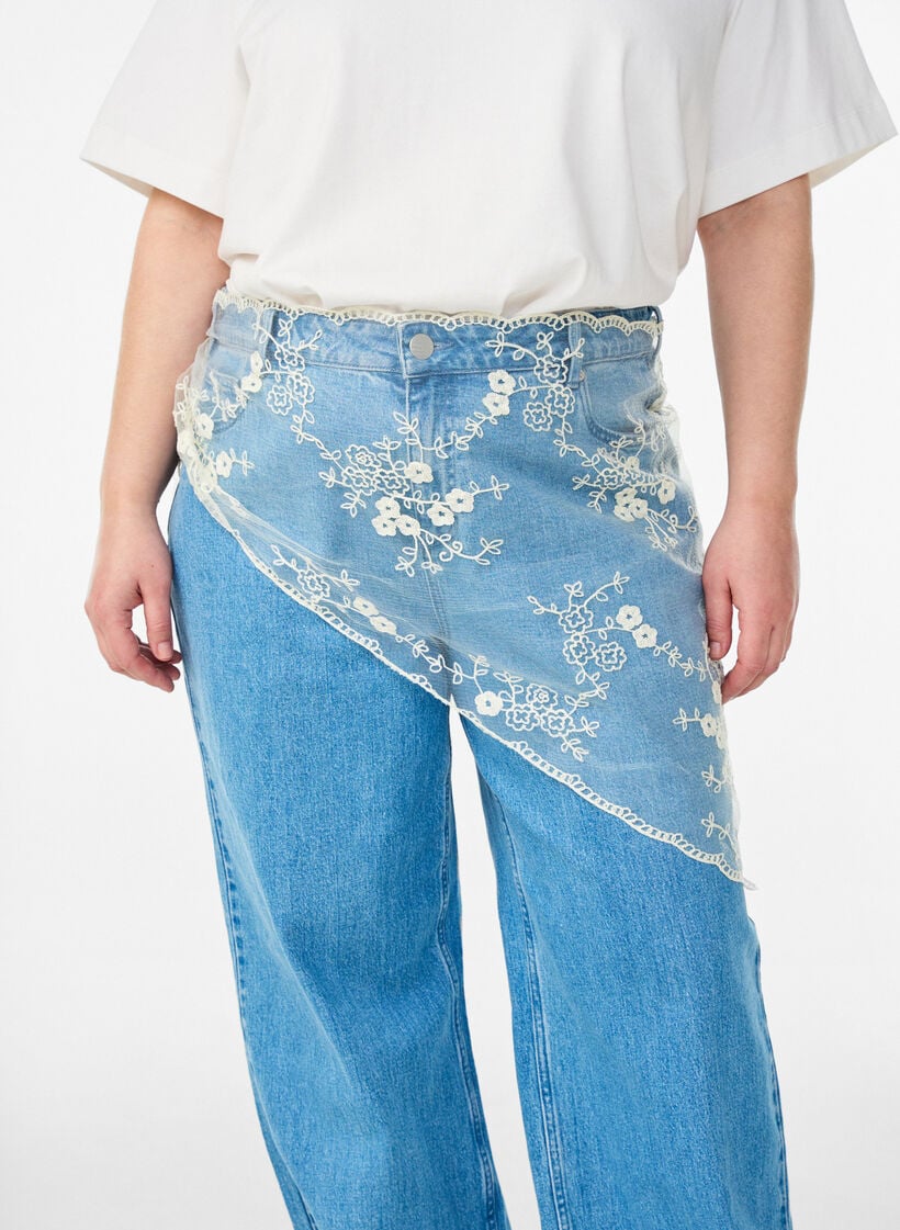 Triangular lace scarf, Beige, Model image number 0