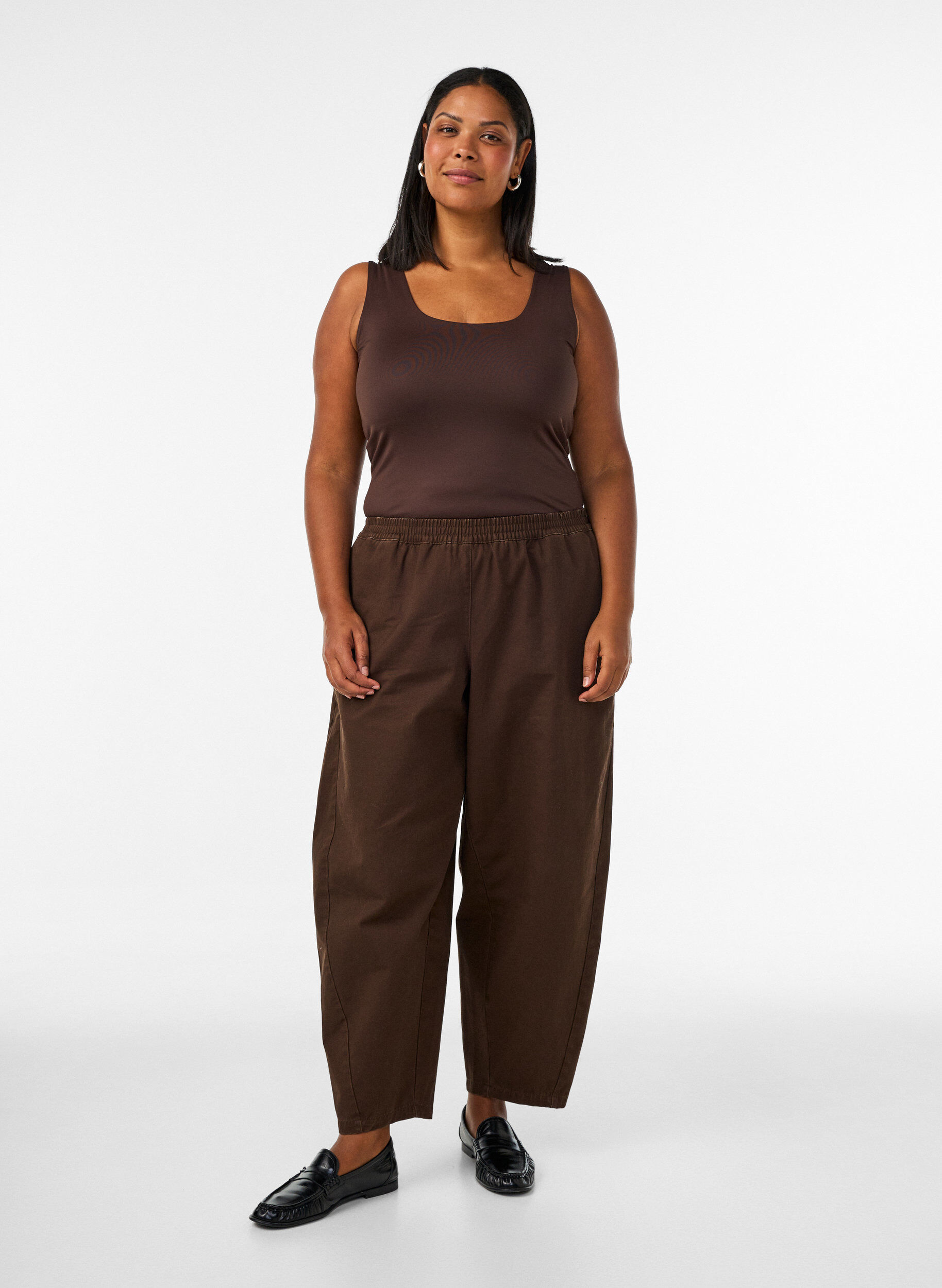 ZizzifashionFitted basic top with reversible function, Brown, Model image number 1