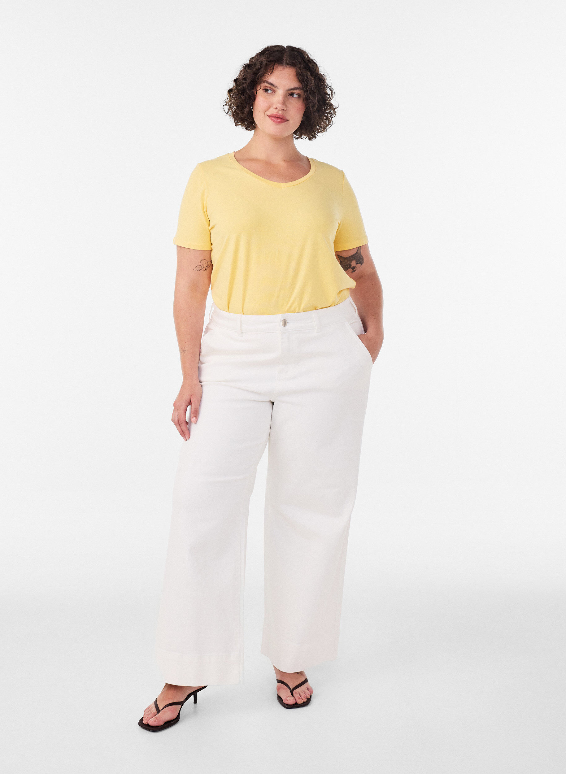 ZizzifashionBasic plain cotton t-shirt, Yellow, Model image number 1