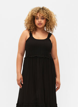 Viscose midi dress with smock, Black, Model image number 2