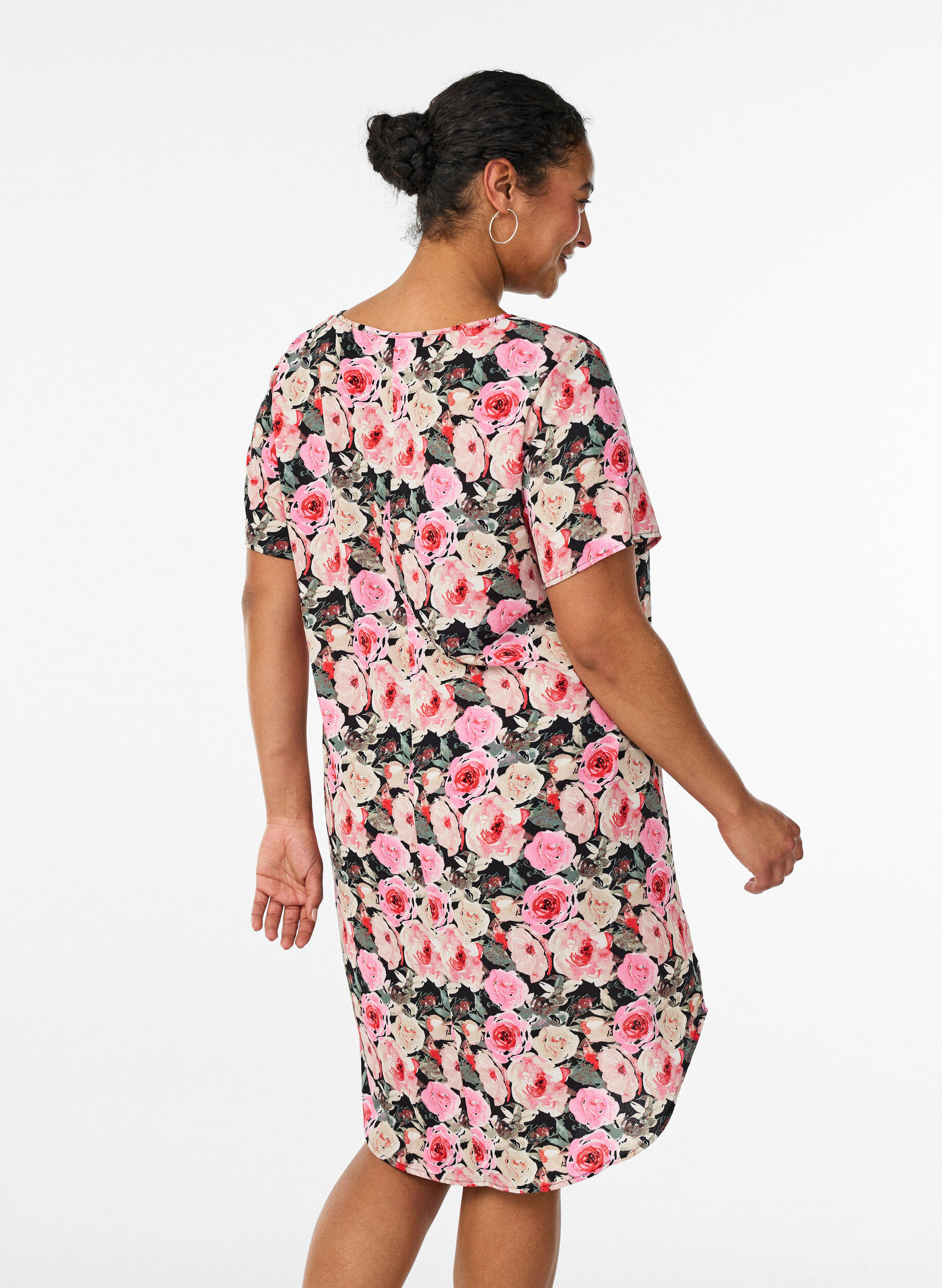 ZizzifashionShirt dress in broderie anglaise with a tie-belt, Black, Model image number 2