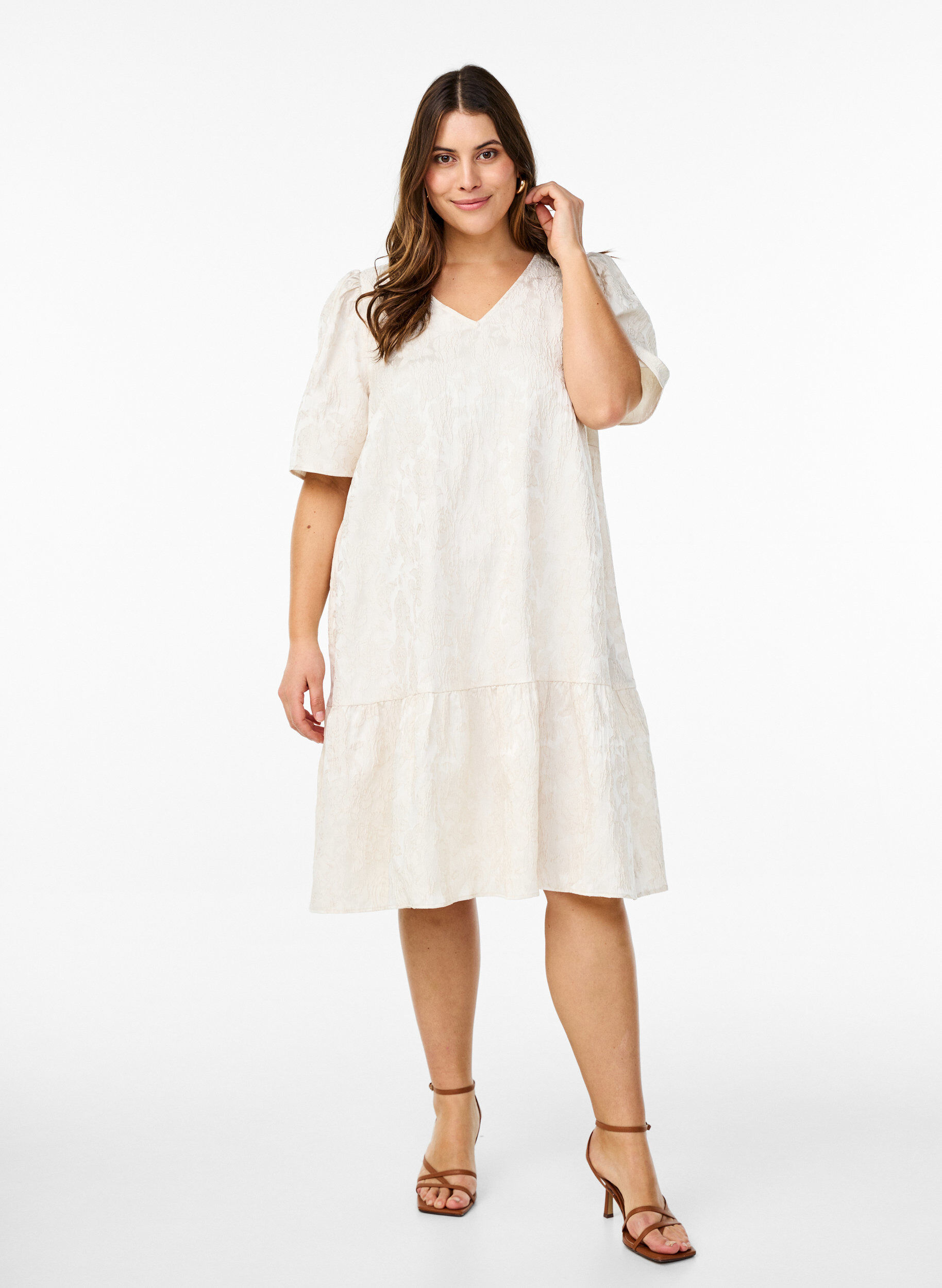 Zizzifashion Knee-length jacquard dress with short sleeves, Whisper White, Model image number 3