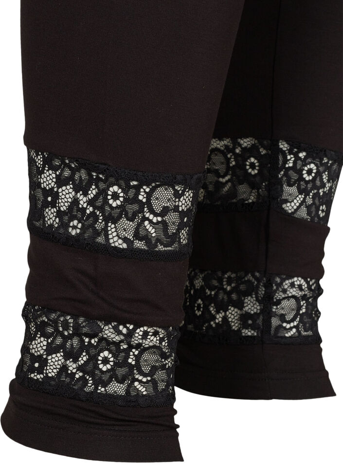 Viscose leggings in a 3/4 length with lace, Black, Packshot image number 3