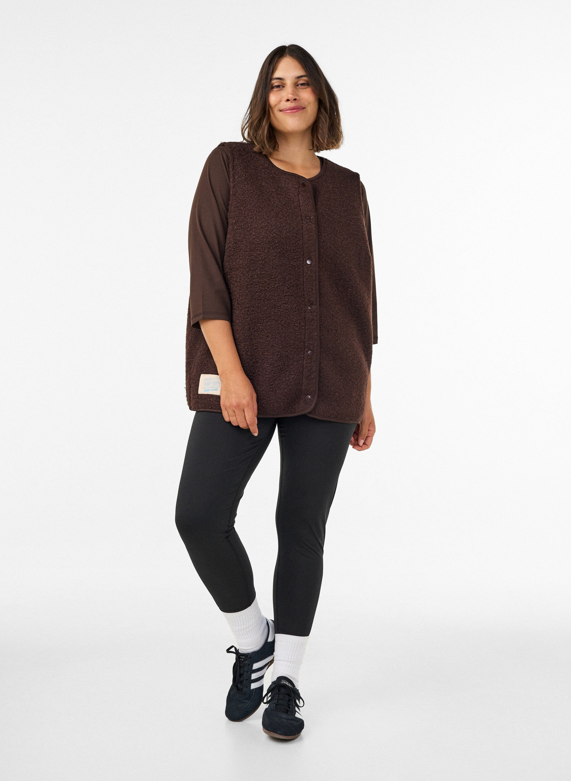 ZizzifashionFleece vest with press buttons and side pockets, Brown, Model image number 1