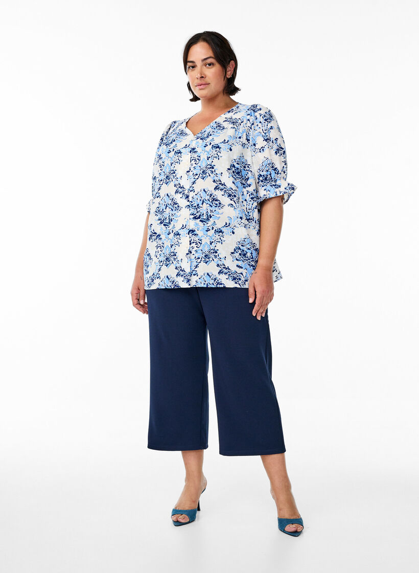 Loose trousers with 7/8 length, Blue, Model image number 0