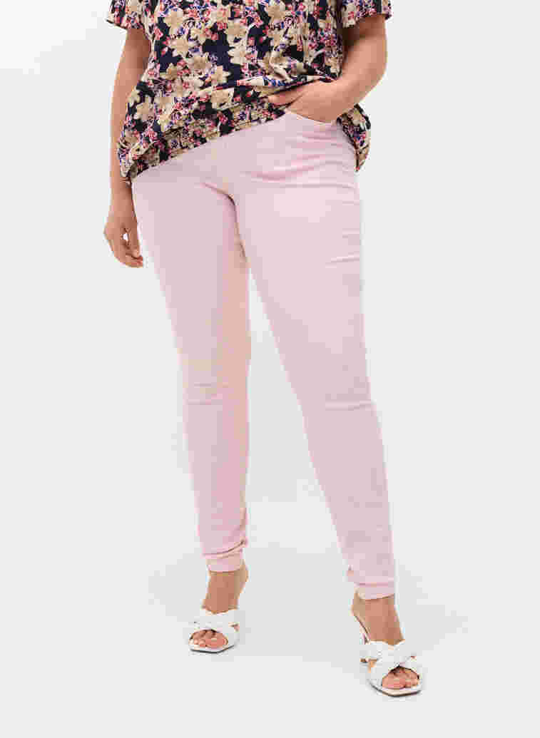 Super slim Amy jeans with high waist, Chalk Pink, Model image number 2