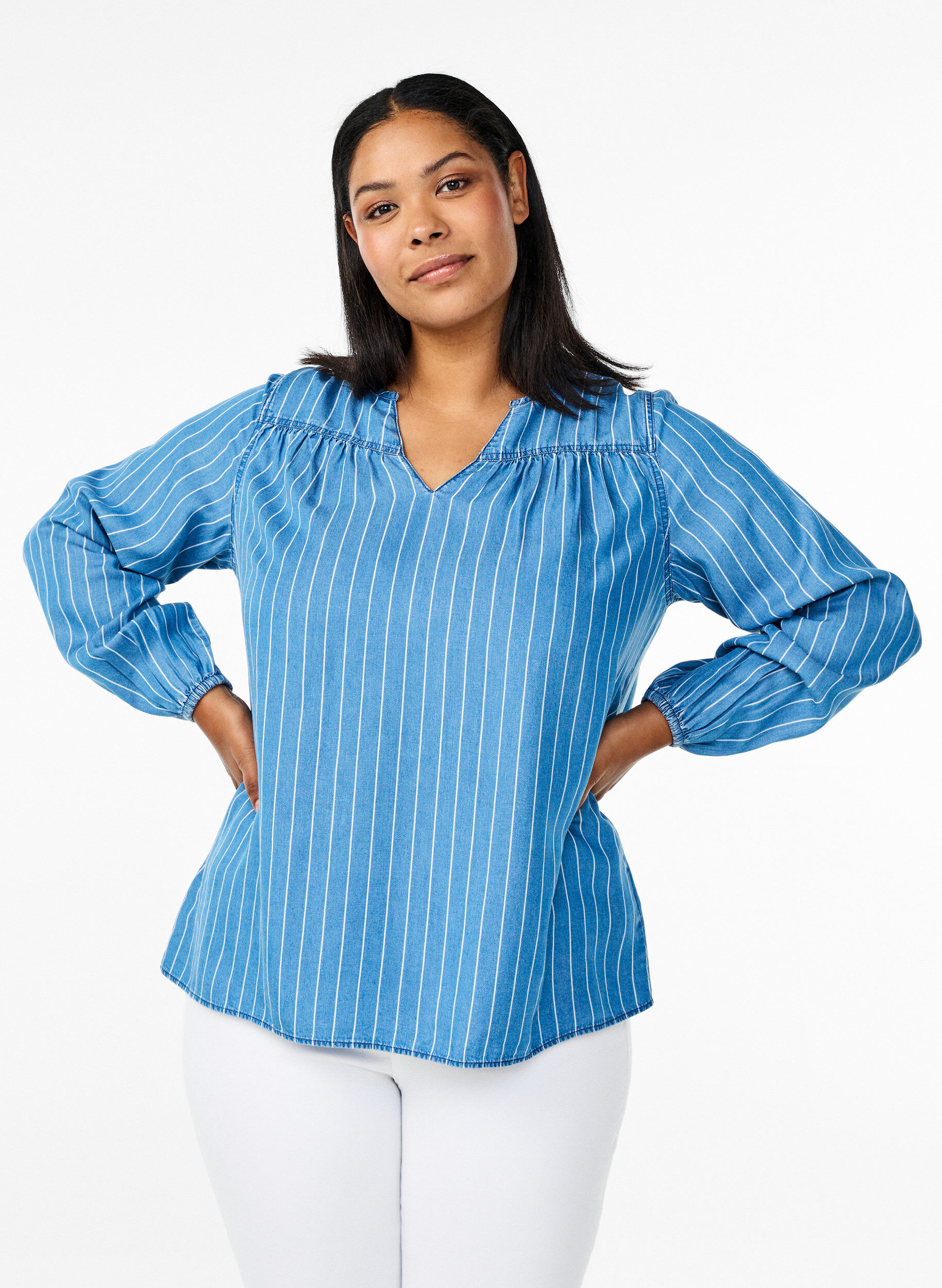 Striped denim blouse with long sleeves, Blue, Model