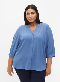 Shirt blouse with 3/4 sleeves and ruffle collar, Moonlight Blue, Model