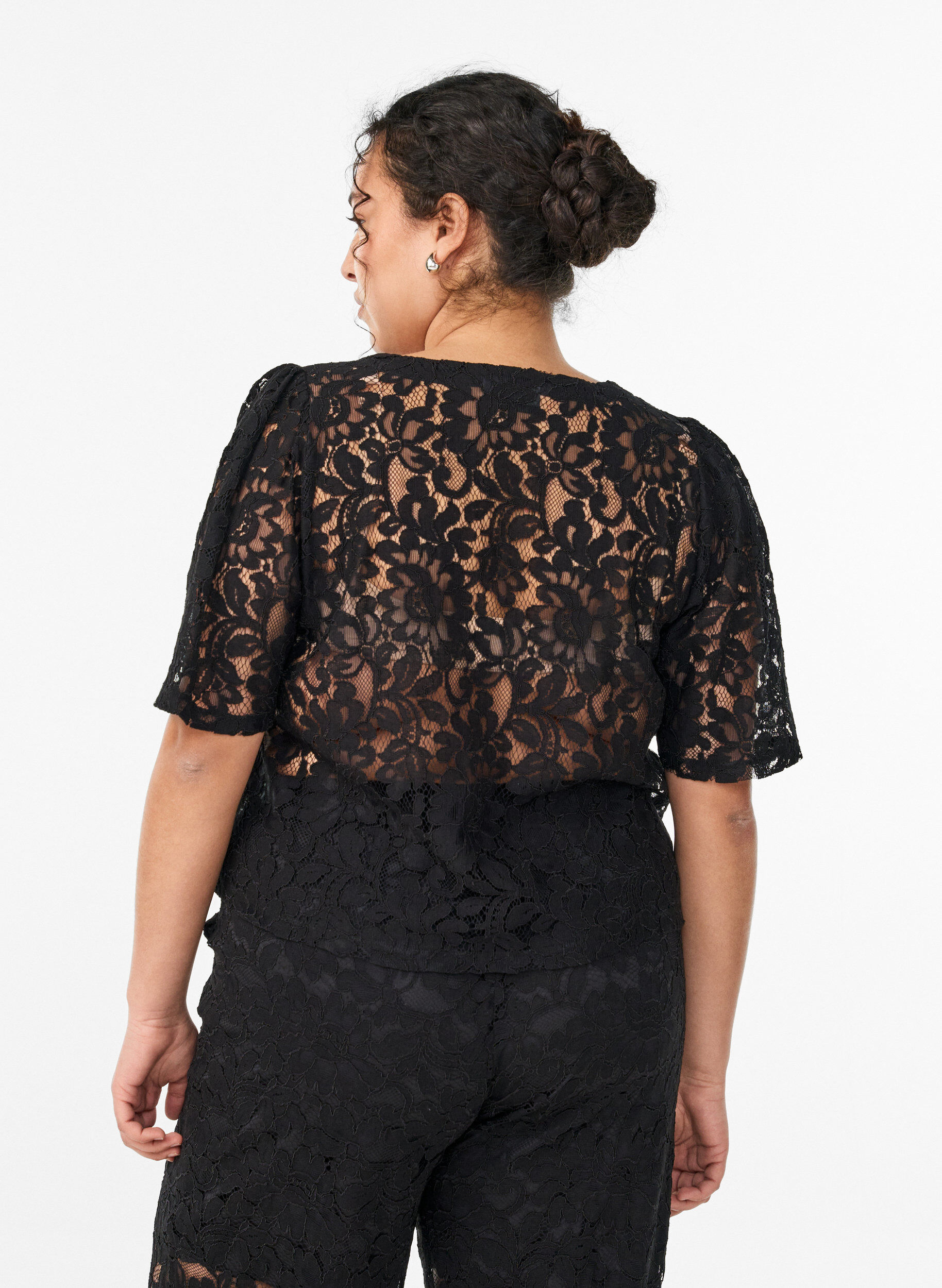 Zizzifashion Short-sleeved lace blouse with V-neck, Black, Model image number 2
