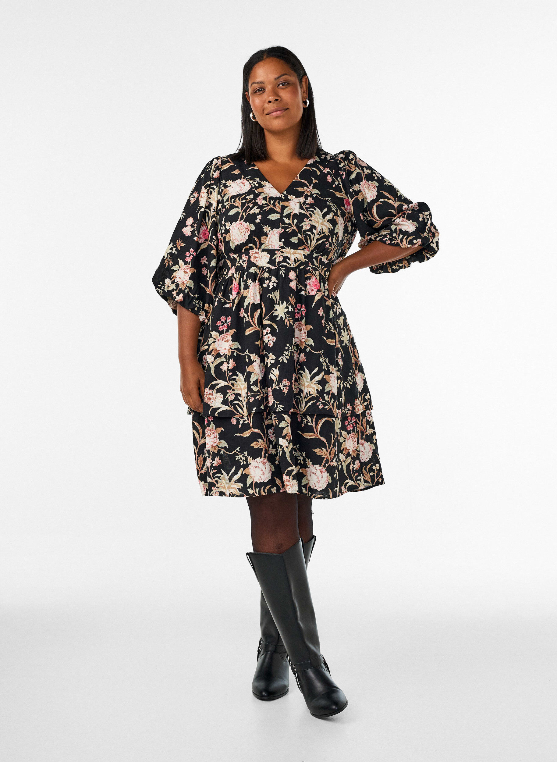 ZizzifashionFloral dress in linen and viscose with an empire line, Black, Model image number 1