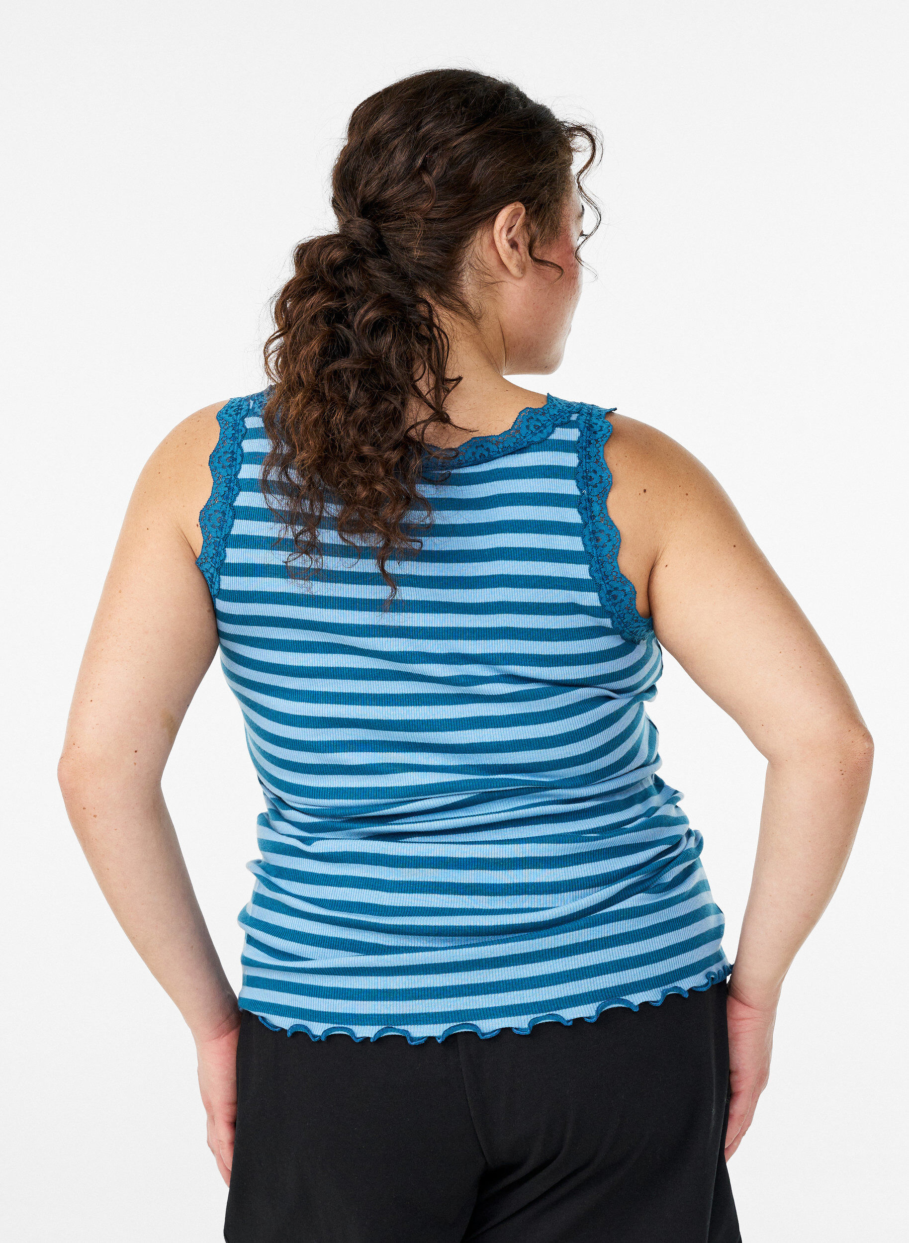Zizzifashion Striped top with a ribbed texture and a lace trim, Blue, Model image number 2