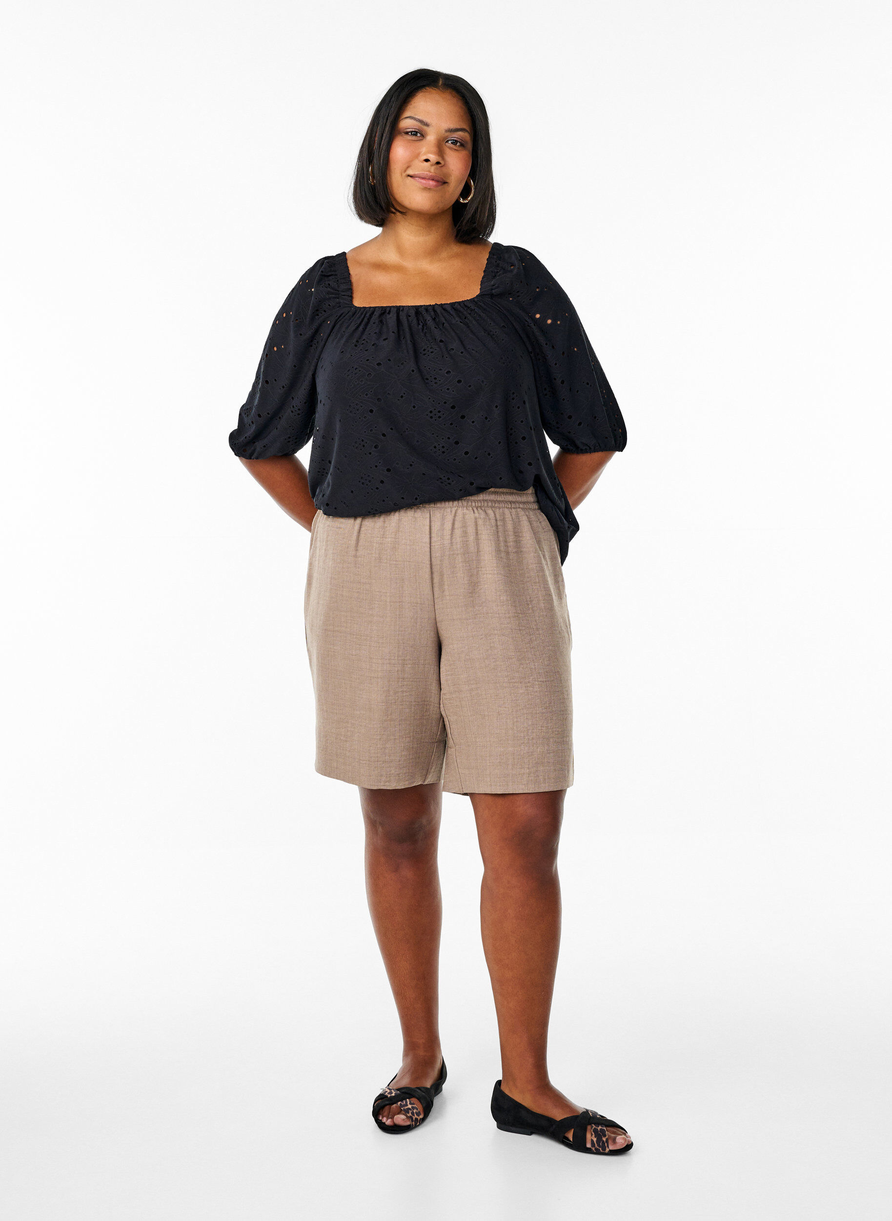 ZizzifashionShorts with pockets and high waist, Brown, Model image number 1