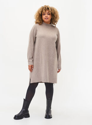 High neck knit dress with slit, Fungi Mel., Model image number 3