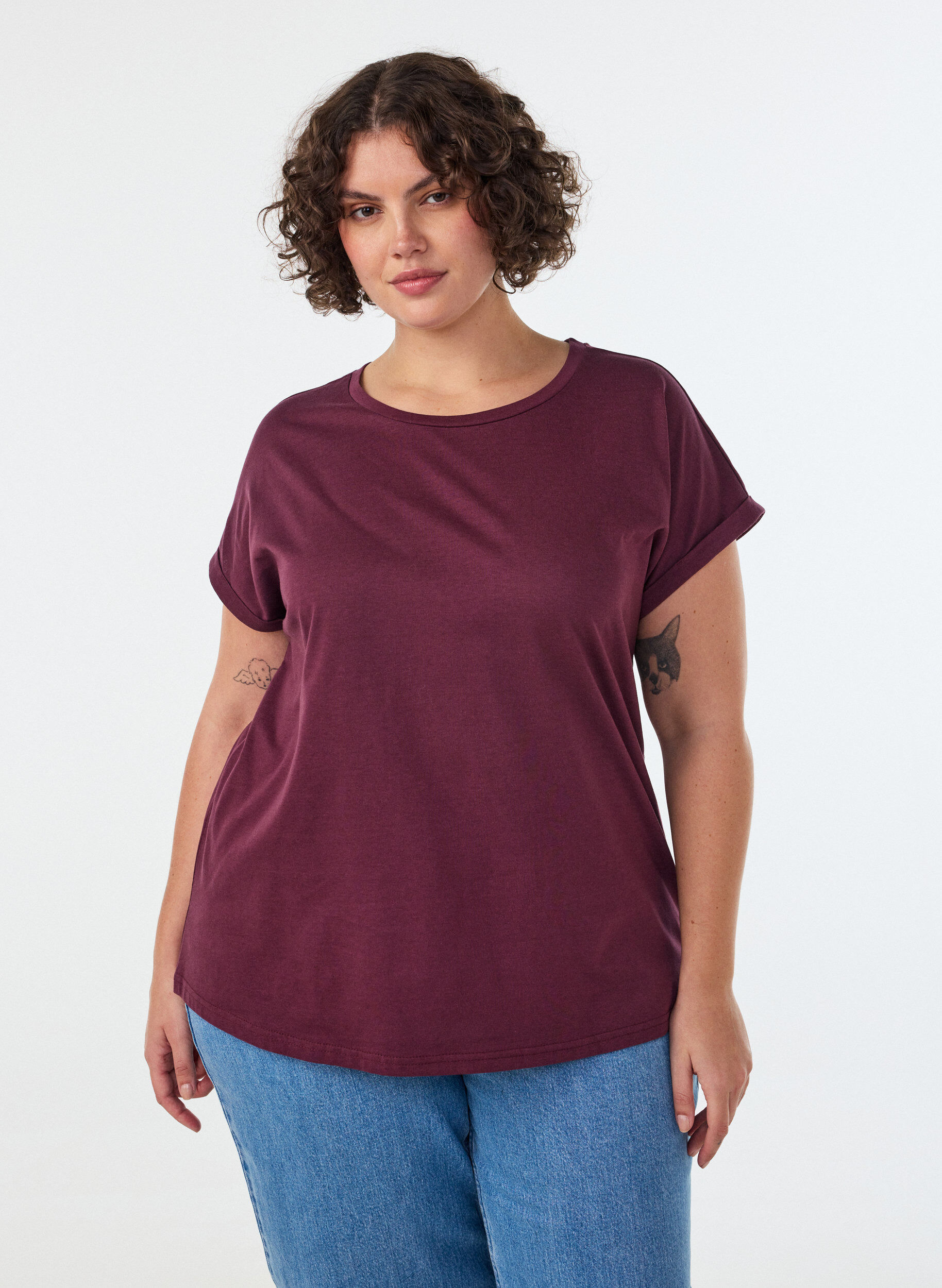 Short sleeved cotton blend t-shirt, Red, Model