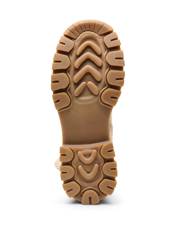 Chunky boot in faux suede, Beige, Packshot