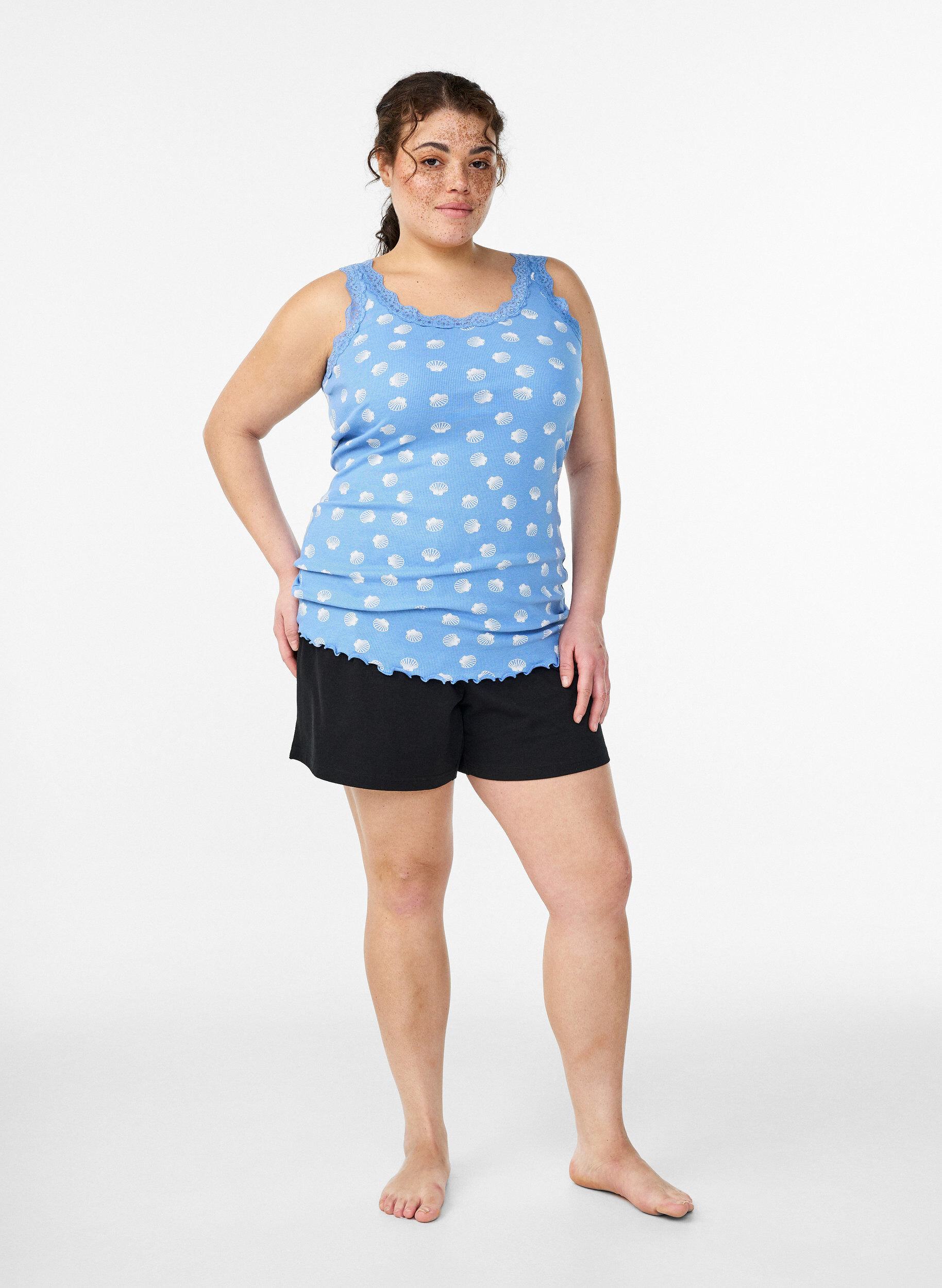 ZizzifashionTop with print and lace edge, Blue, Model image number 1