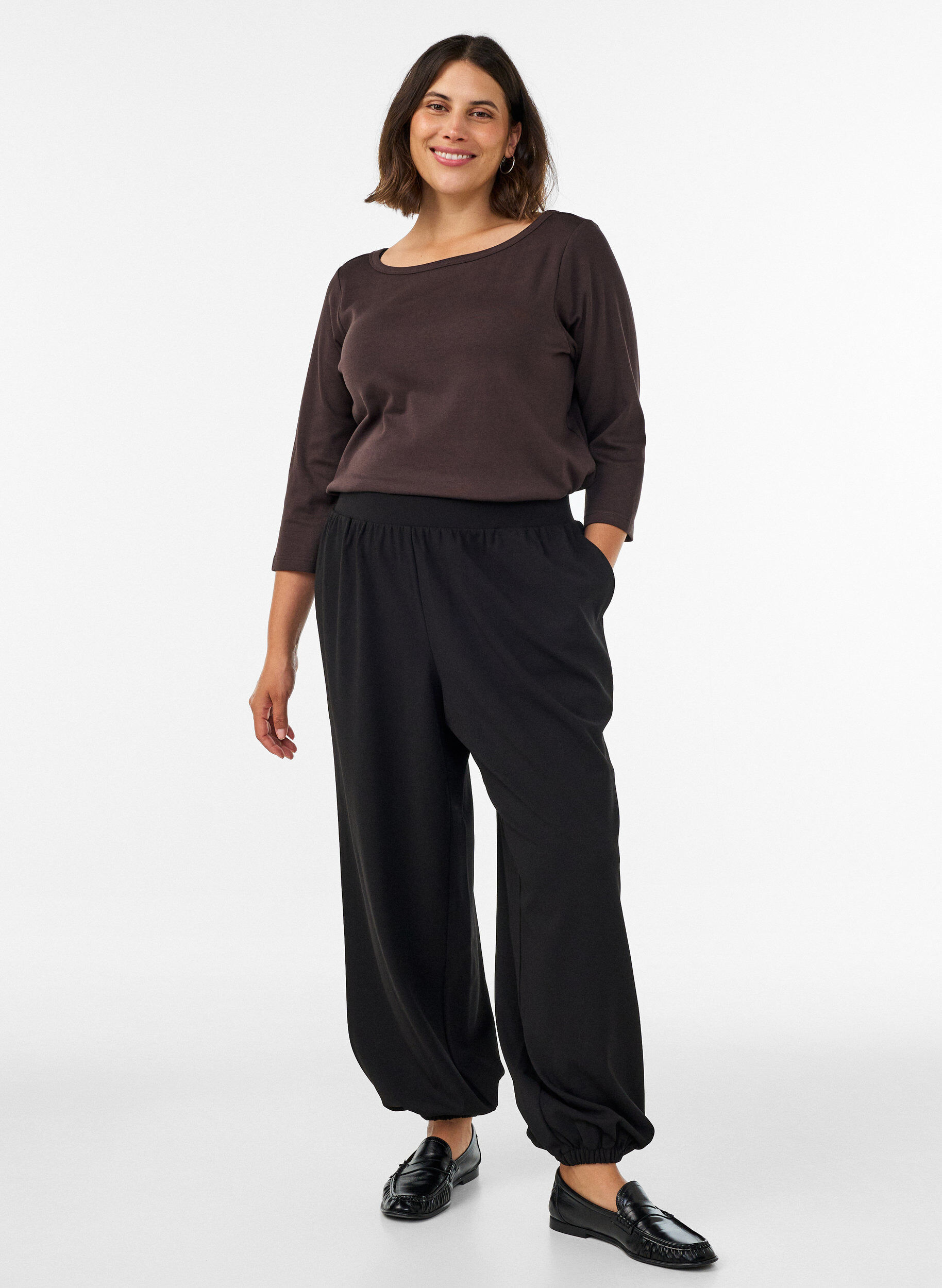 ZizzifashionBasic T-shirt with boat neckline and 3/4 sleeves, Brown, Model image number 1