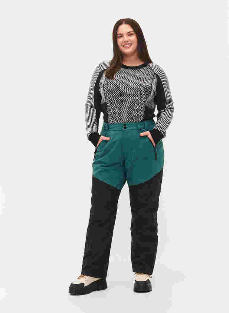 Ski pants with pockets, Mallard Green Comb, Model