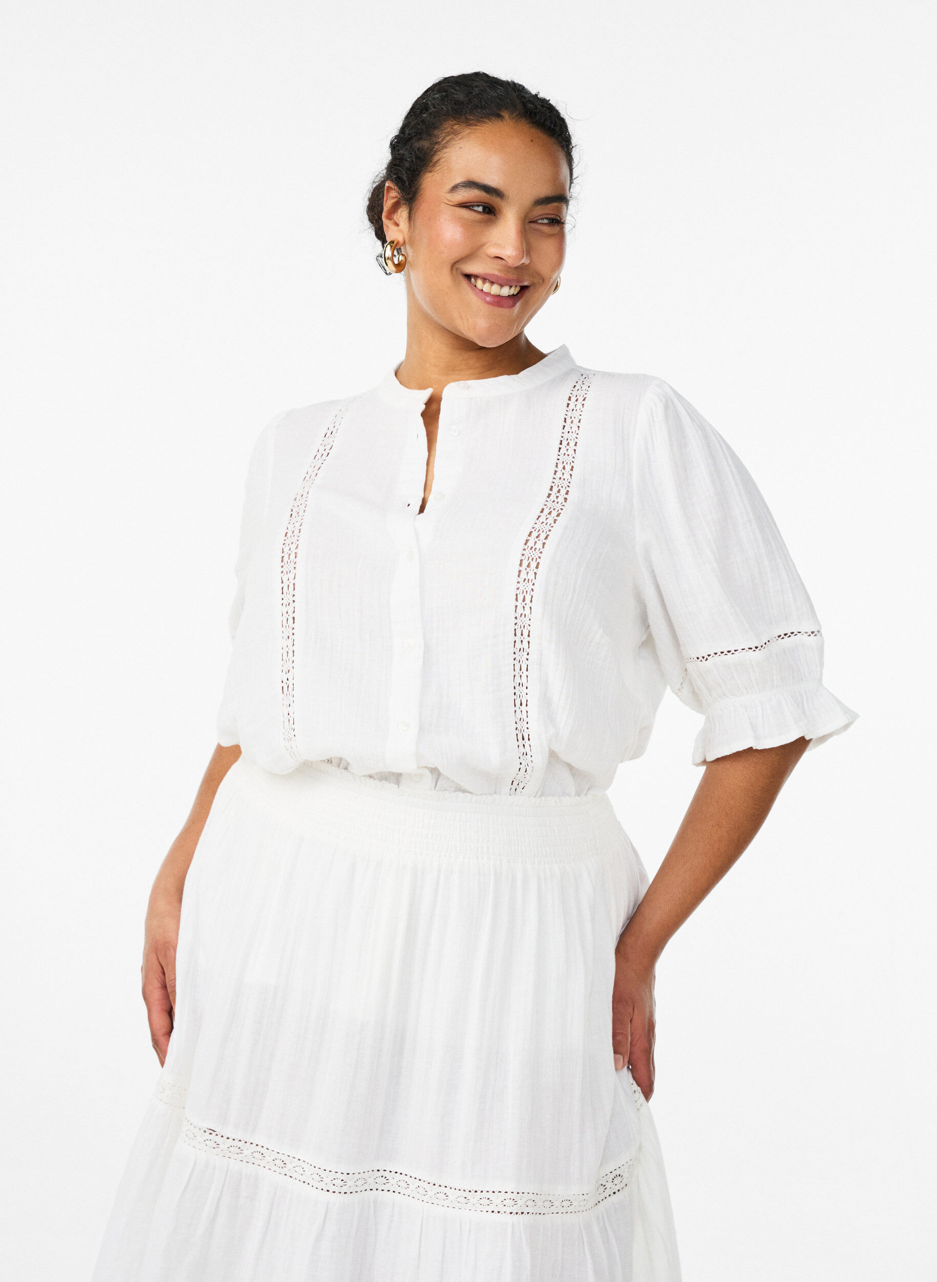 ZizzifashionShort-sleeved cotton muslin blouse with crochet trim, White, Model image number 0