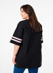 Sporty oversized college T-shirt, Black, Model image number 2