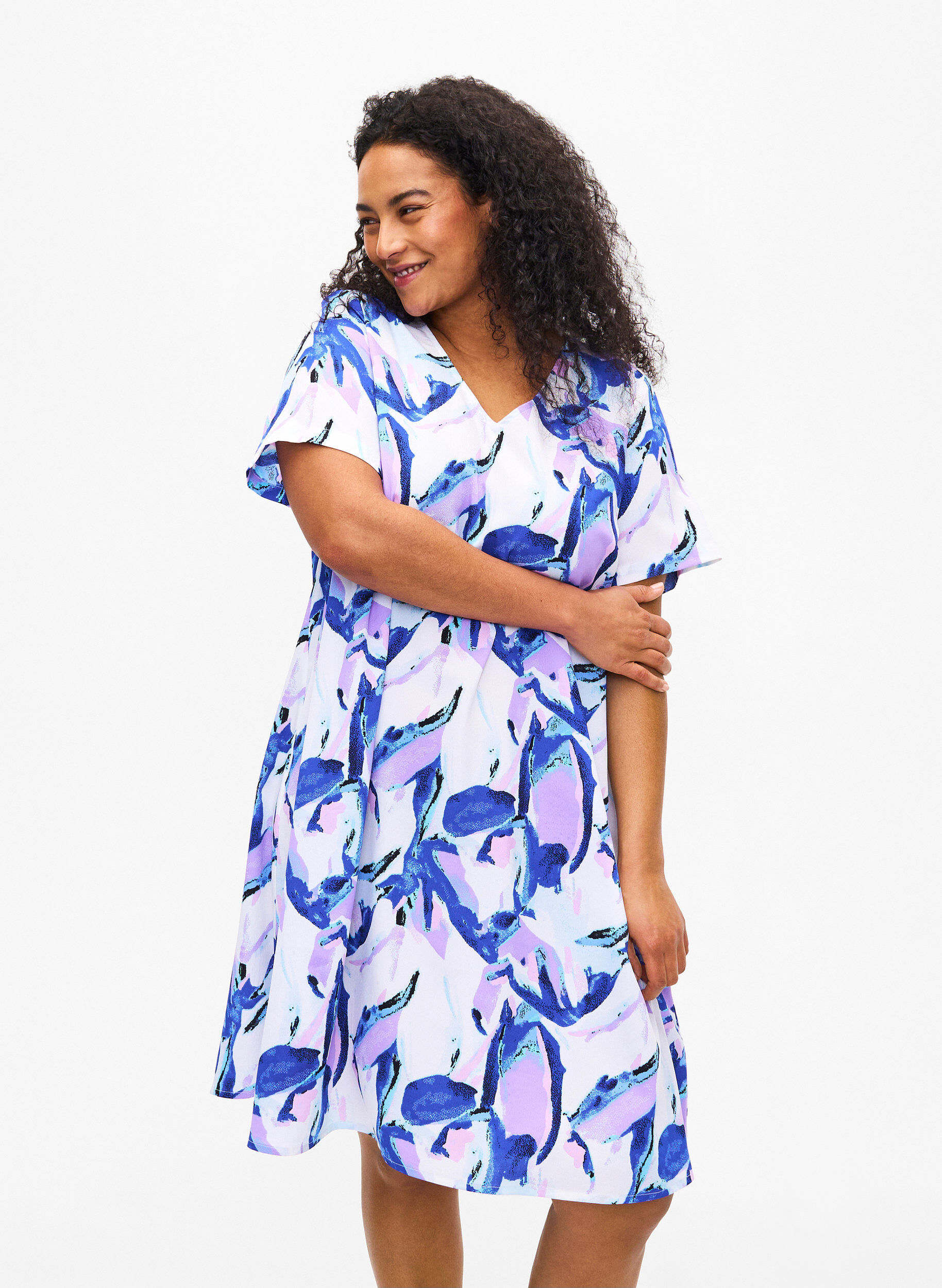 Zizzifashion FLASH - V-neck dress with print, Snow White Flower, Model image number 0