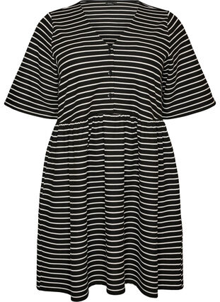 Dress with a ribbed texture and an empire line - White - Sz. 40-64 - Zizzifashion Dress with a ribbed texture and an empire line - White - Sz. 40-64 - Zizzifashion