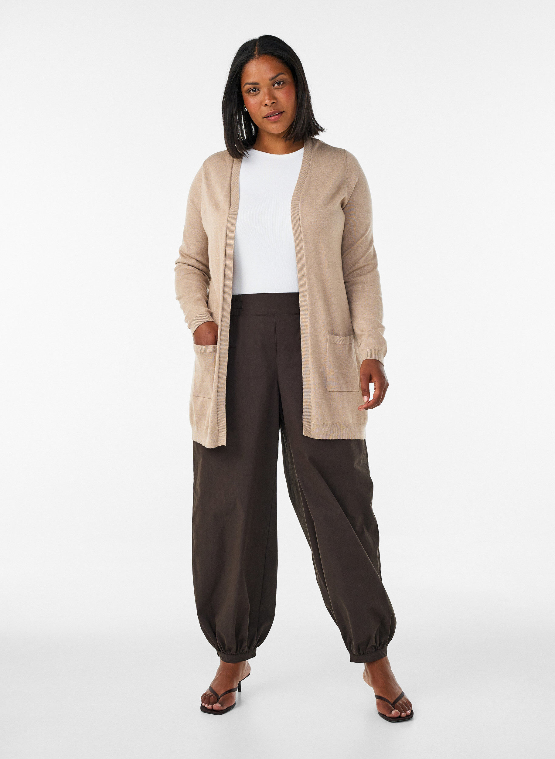 ZizzifashionLong knitted cardigan in a viscose blend, Beige, Model image number 1