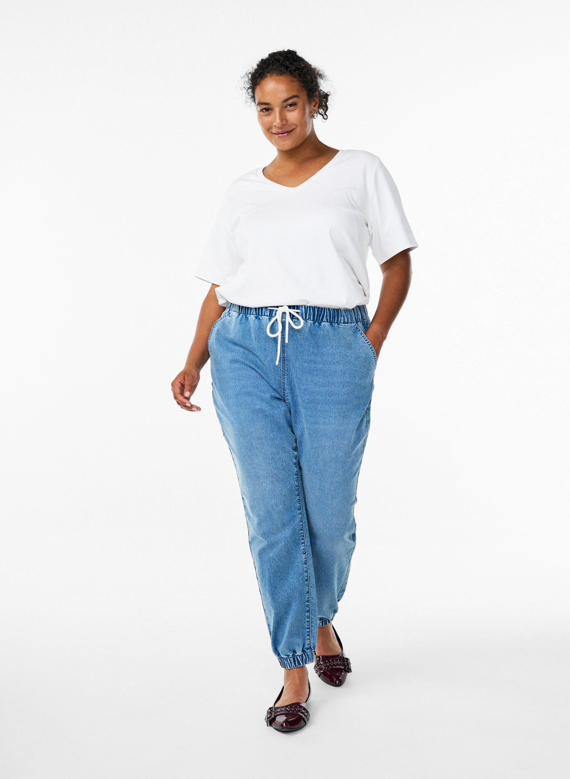 ZizzifashionDenim joggers with pockets, Light Blue, Model image number 1