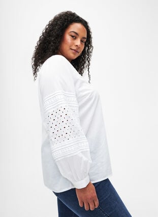 Long sleeve blouse with decorative details, Bright White, Model image number 3