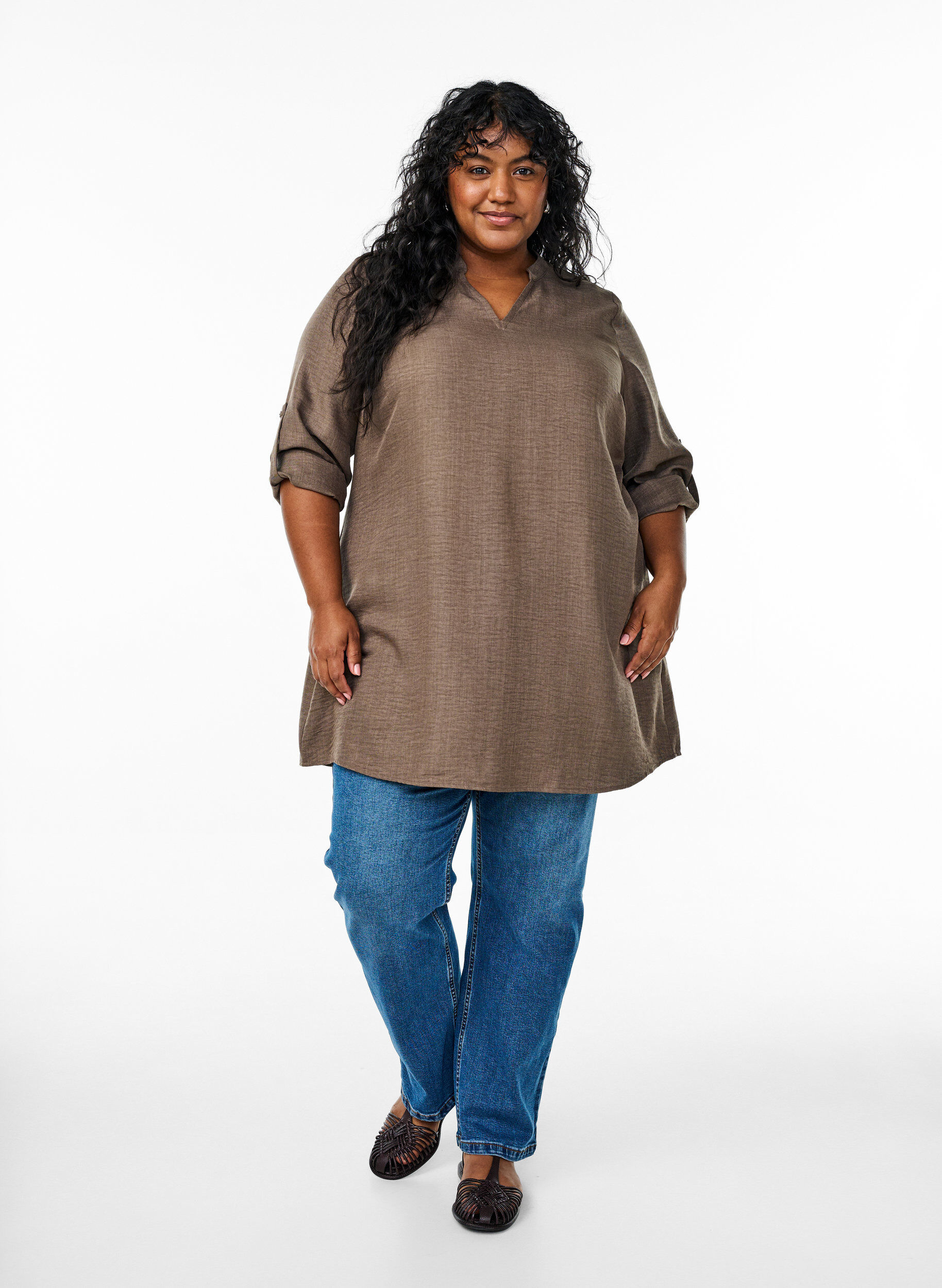 Zizzifashion Tunic with V-neck, Brown, Model image number 1