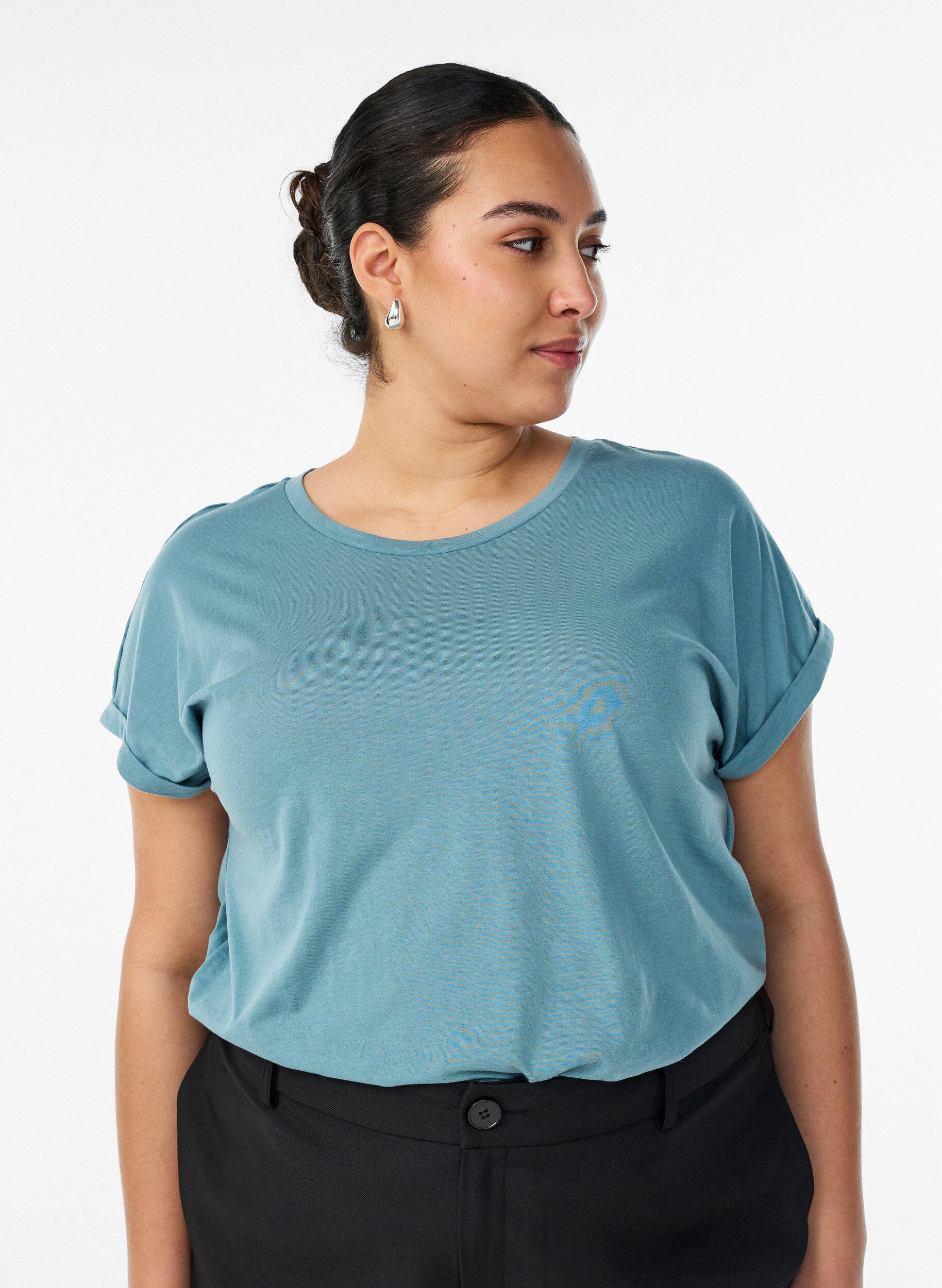 Short sleeved cotton blend t-shirt, Blue, Model