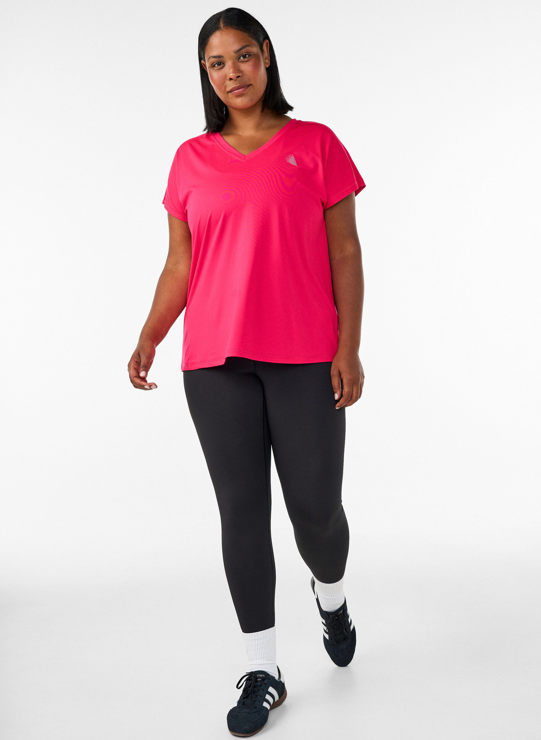 ZizzifashionLoose training t-shirt with v-neck, Pink, Model image number 1