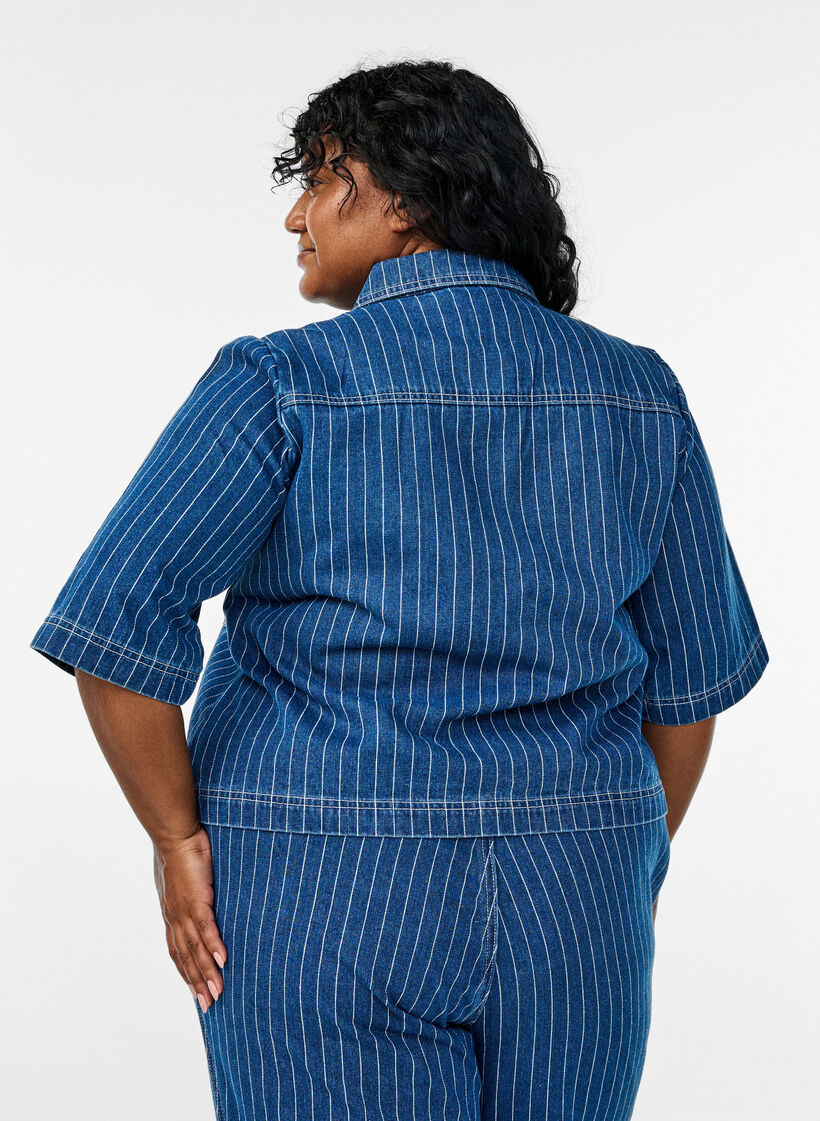 Short striped denim shirt, Blue, Model image number 2