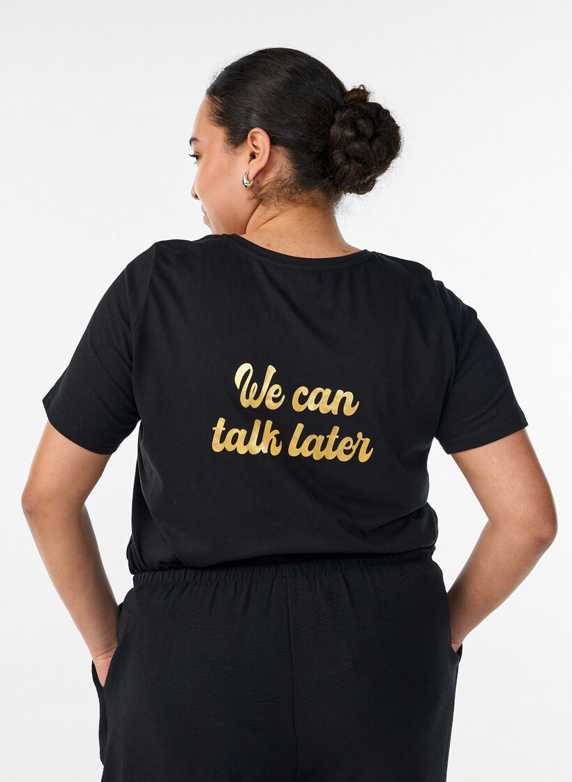 T-shirt with motif, Black, Model image number 2
