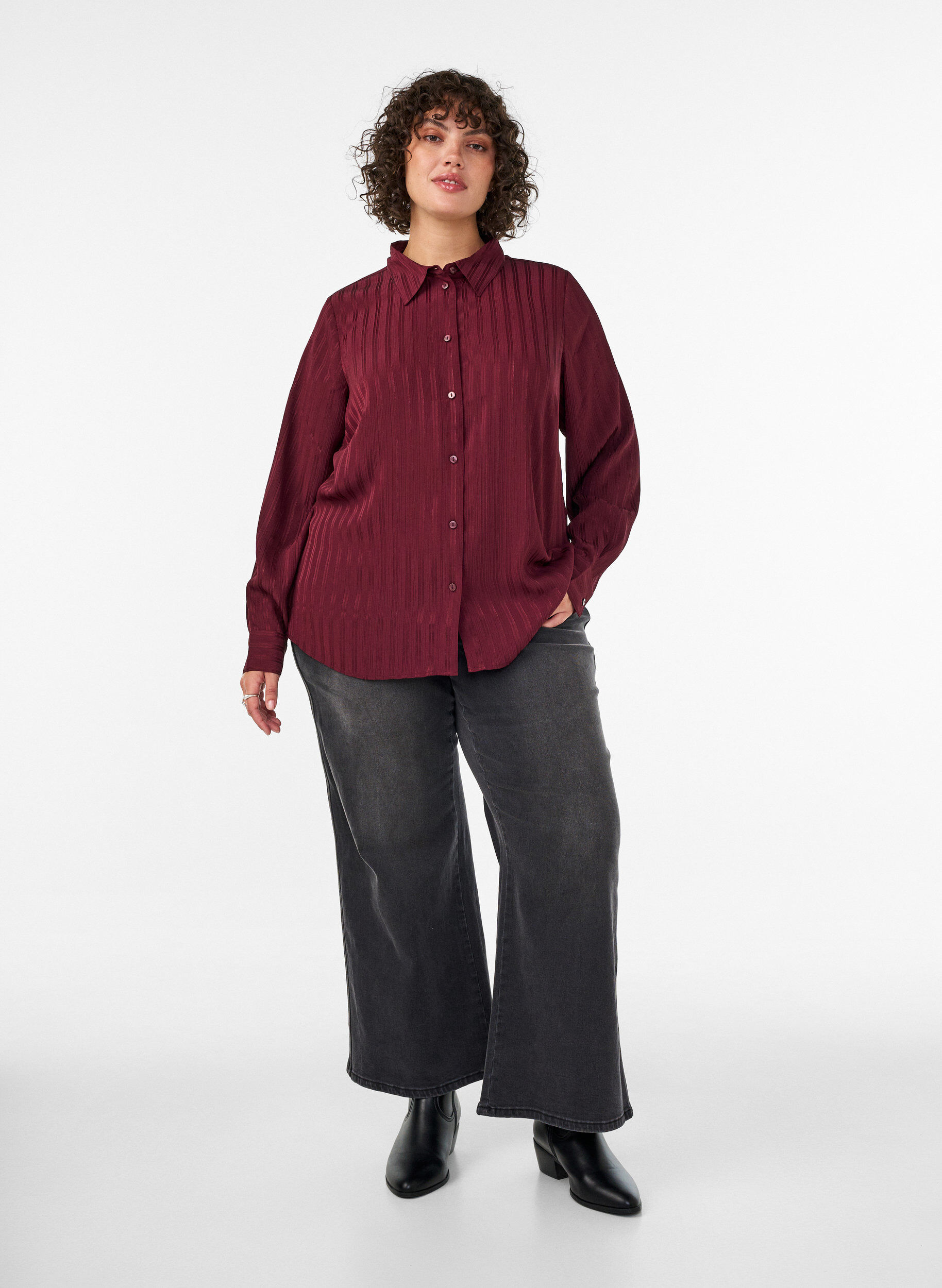 ZizzifashionShirt with textured stripes and glitter threads, Red, Model image number 1