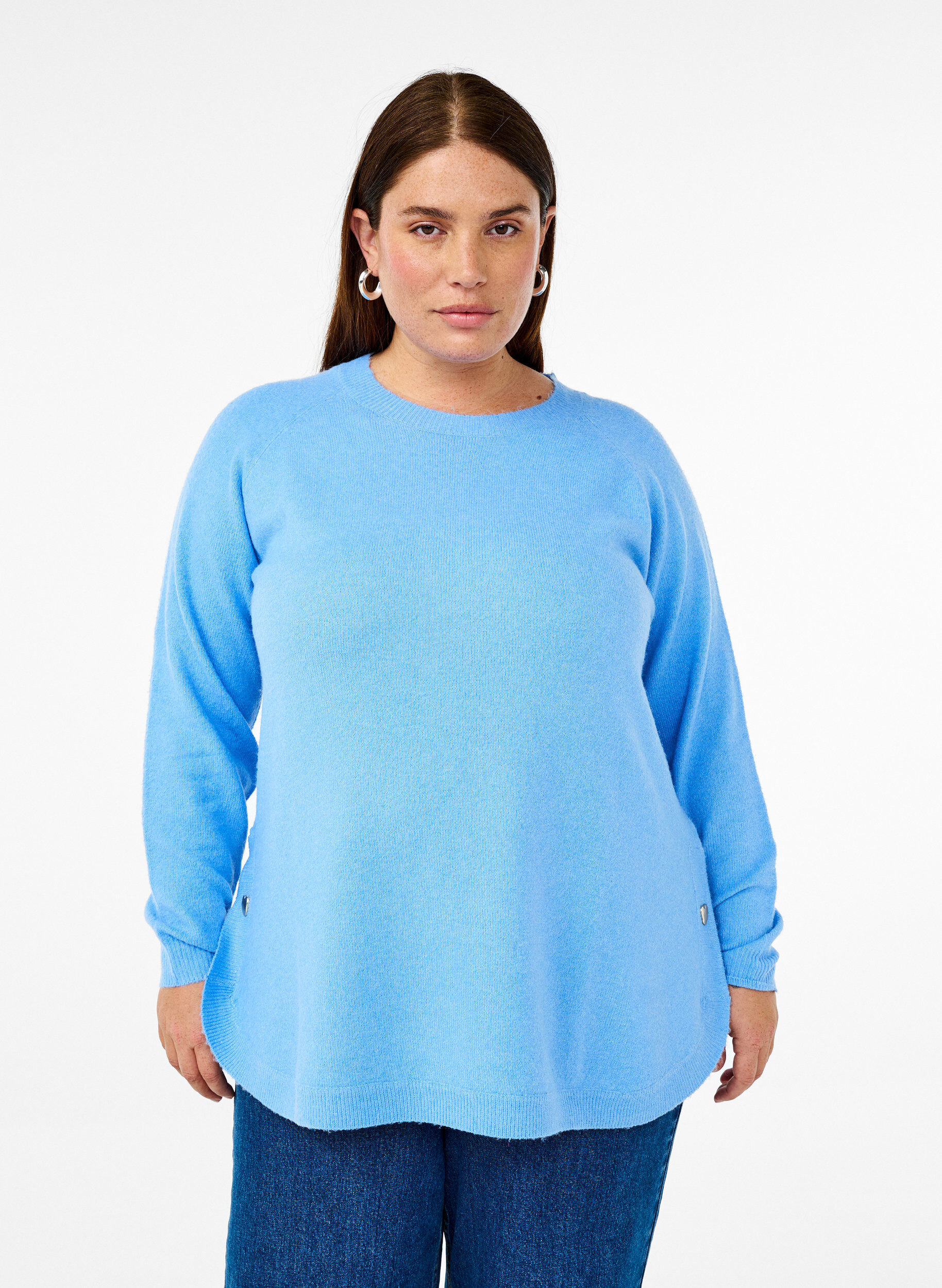 Zizzifashion Long knitted blouse with button detail at the side, Della R. Blue Mel., Model image number 0
