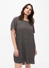 Dress with print and short sleeves, Black S. Graphic AOP, Model