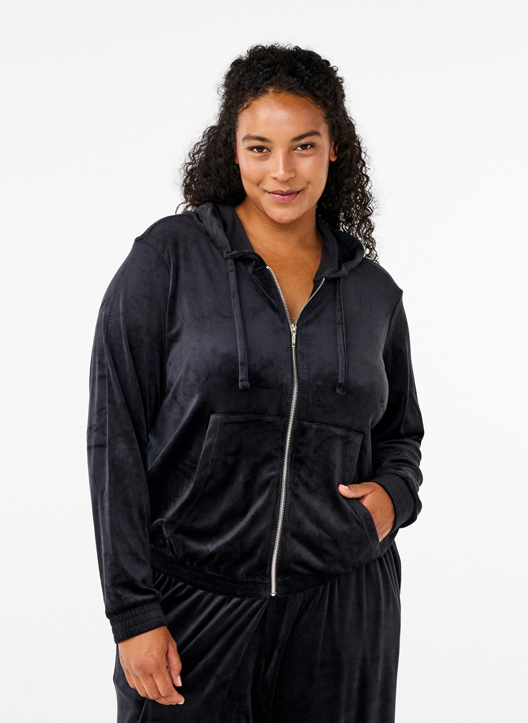 Zizzifashion Velour cardigan with hood, Black, Model image number 0