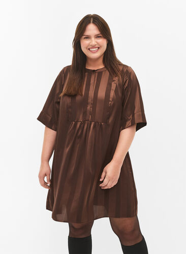 A-line dress with stripes and 1/2 sleeves, Chestnut, Model image number 0