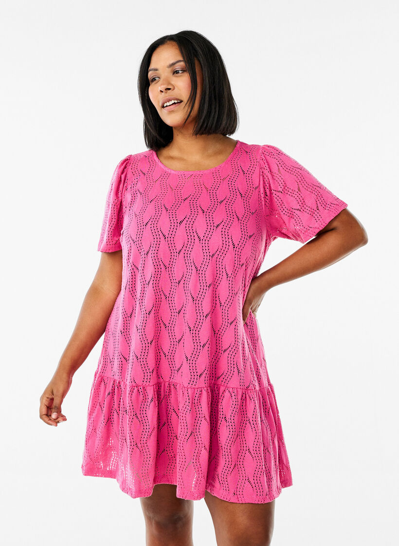 Short jersey dress with eyelet pattern, Pink, Model image number 0