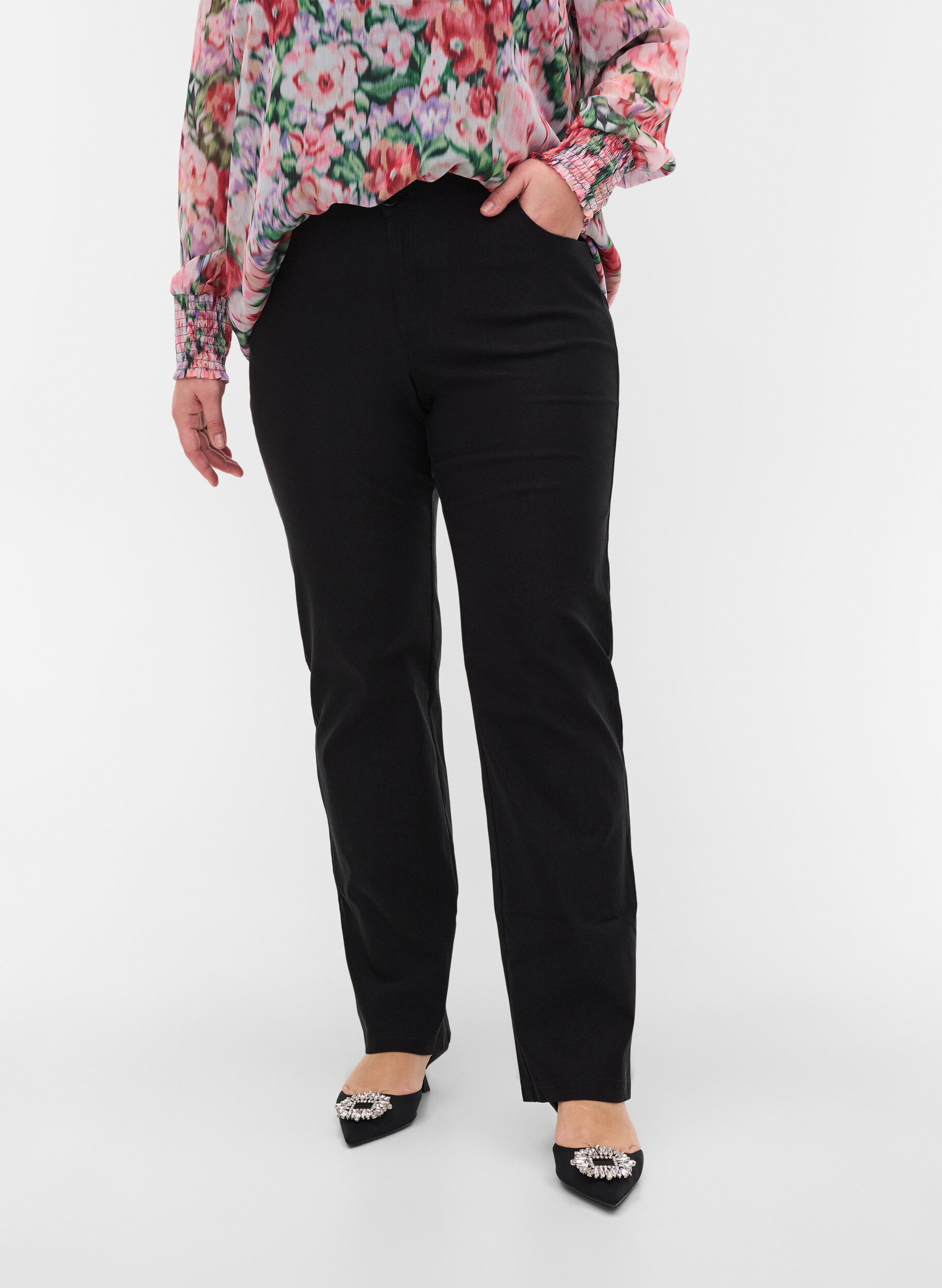 Zizzifashion Classic viscose blend trousers, Black, Model image number 4