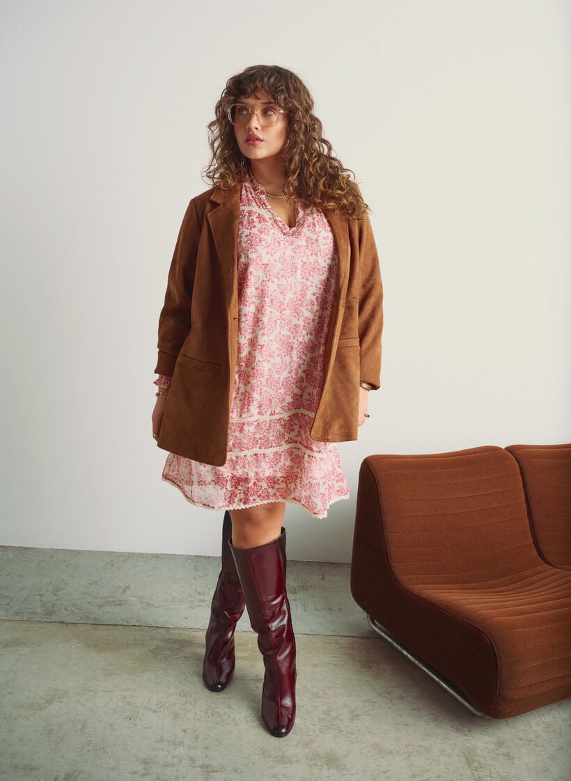 Short chiffon dress with crochet details, Rose, Image