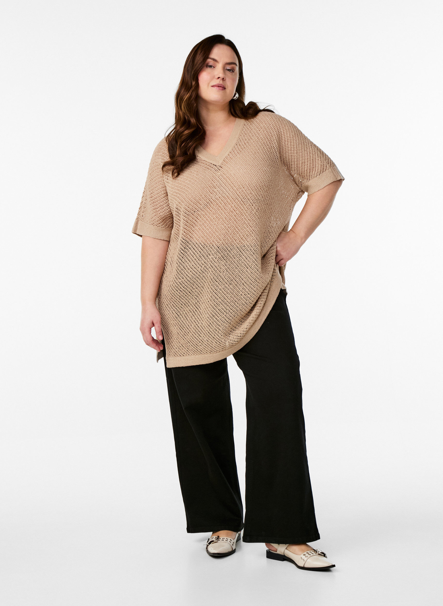 Zizzifashion FLASH - Short-sleeved knitted blouse with v-neck, Beige, Model image number 1