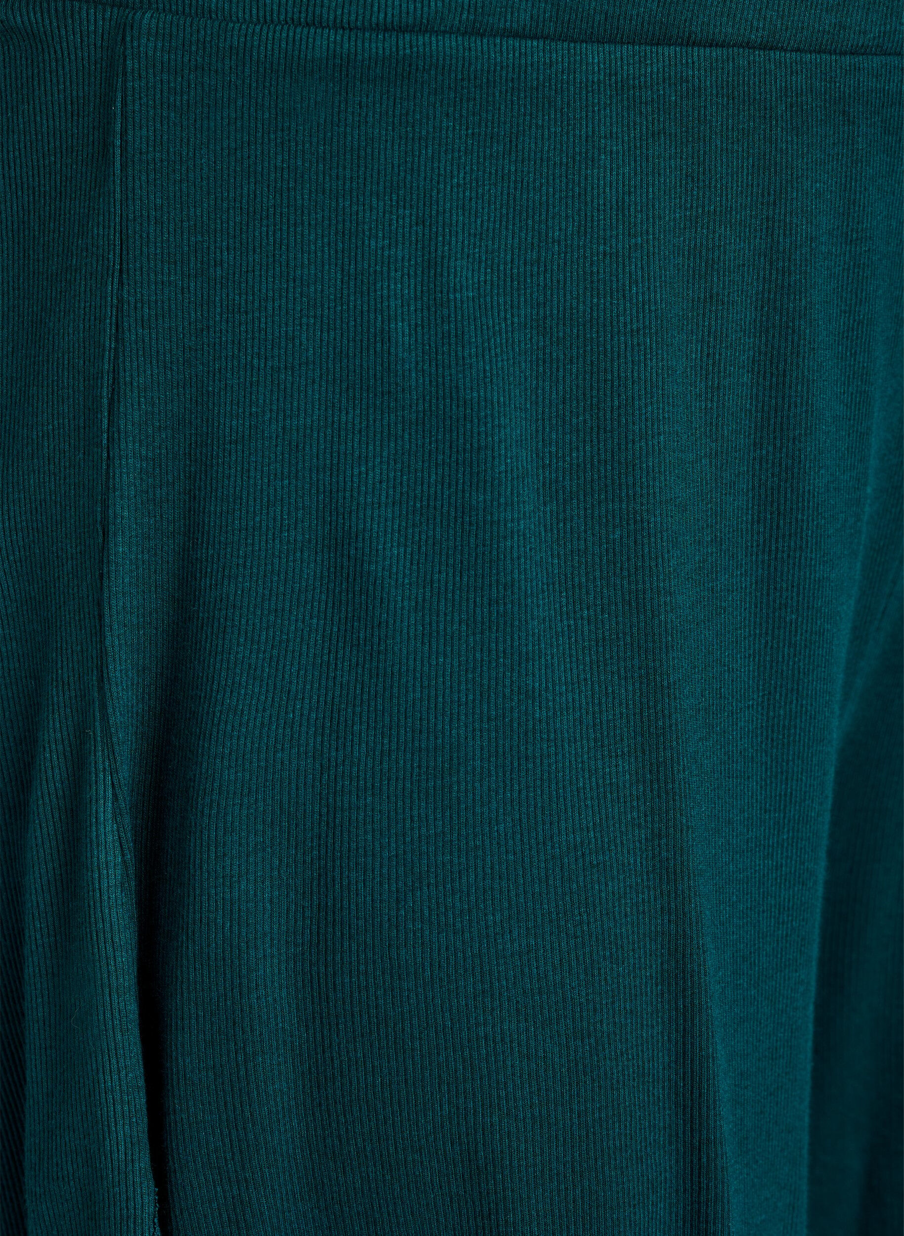 Zizzifashion Loose night shorts with ribbed texture and lace trim, Green, Packshot image number 2