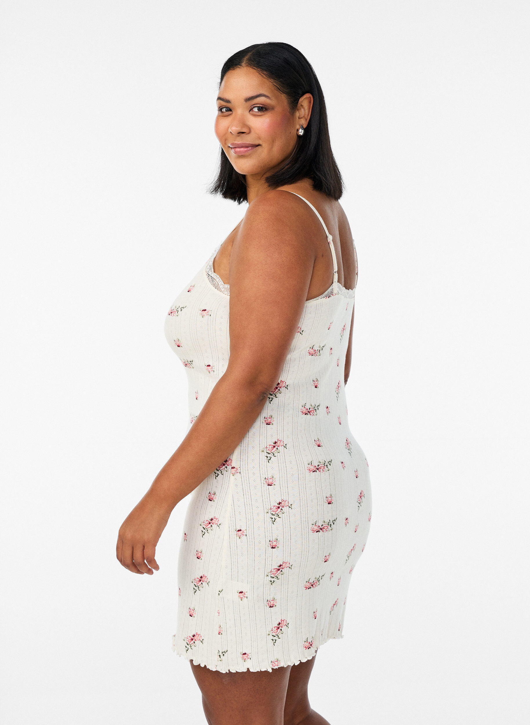 Zizzifashion Nightgown with thin straps and textured pattern, Vanilla, Model image number 2