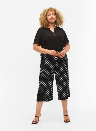 Culotte trousers with print, Black w. Dots, Model image number 0