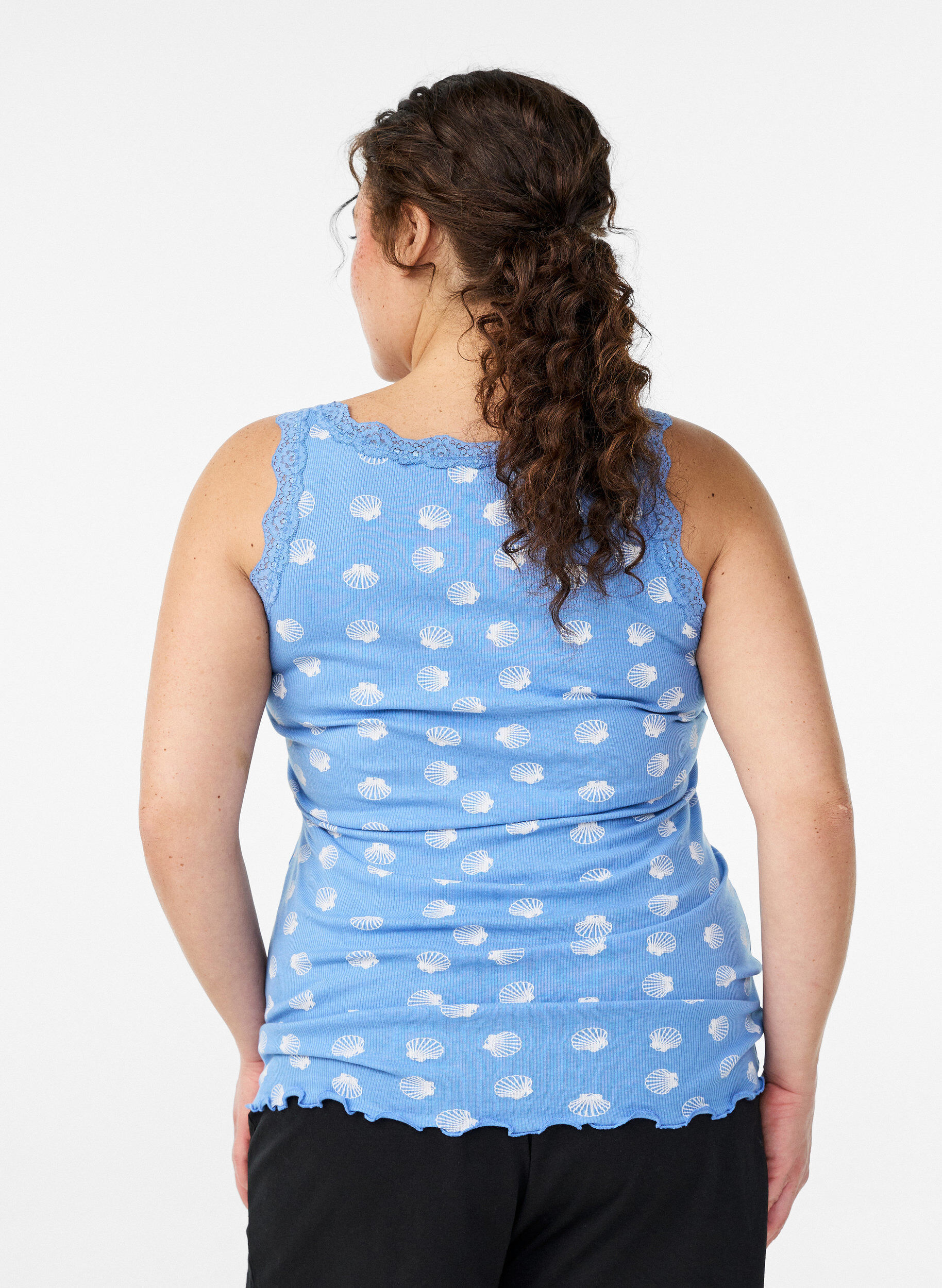 ZizzifashionTop with print and lace edge, Blue, Model image number 2